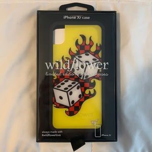 wildflower iphone xr checkered dice phone case nwt